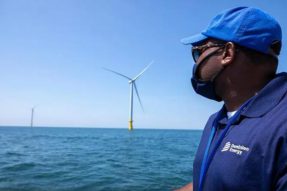 与伯克希尔·哈撒韦公司达成交易后的一天，Dominion Energy（D）股票价格下跌了11％
