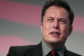 特斯拉CEO马斯克曾两次讽刺苹果