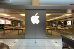 苹果iPhone13将使用卫星连接功能