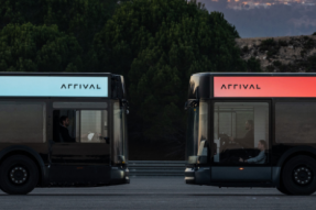 Arrival正在推迟其巴士和汽车的测试项目
